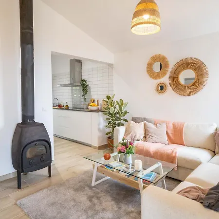 Seafront Modern To Relax And Disconnect Вилла Калан-Бош