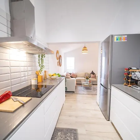 Seafront Modern - Sunset Views - Monthly Bookings Villa Cala'N Bosch (Menorca)